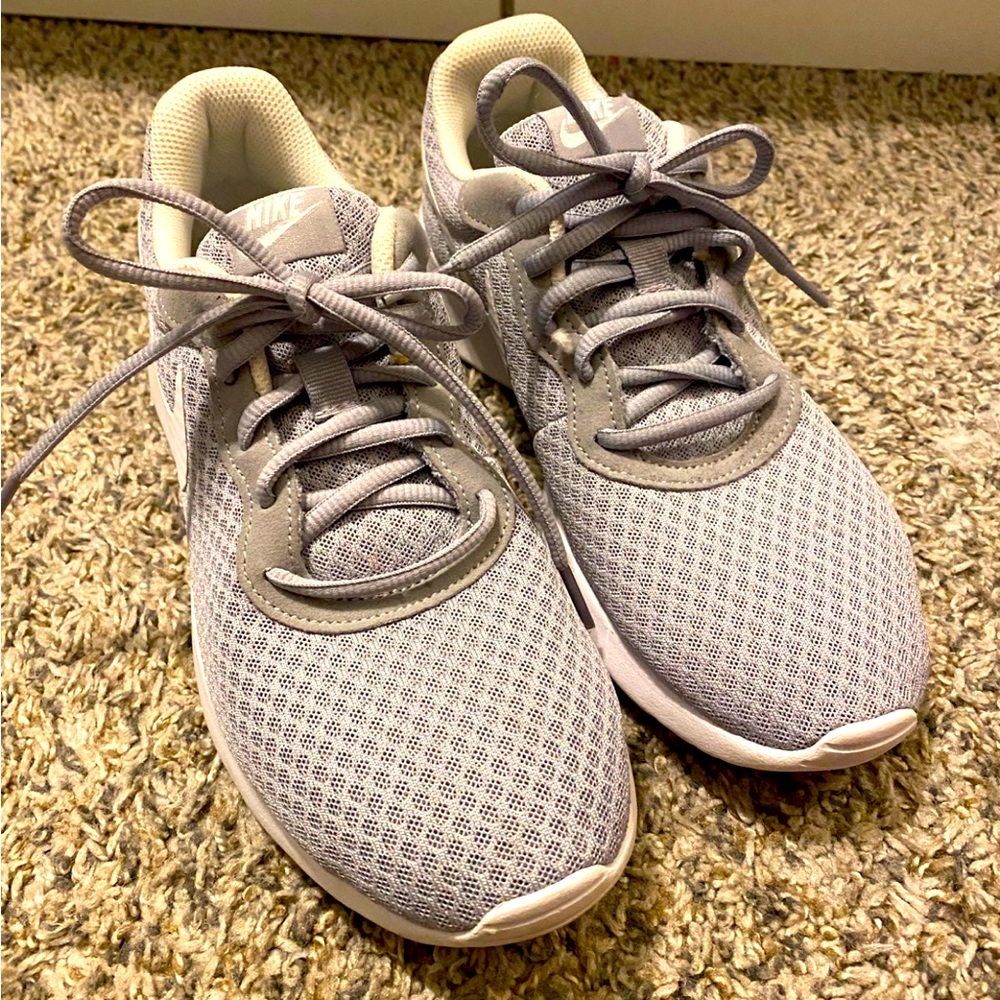 Women’s Nike Sneakers